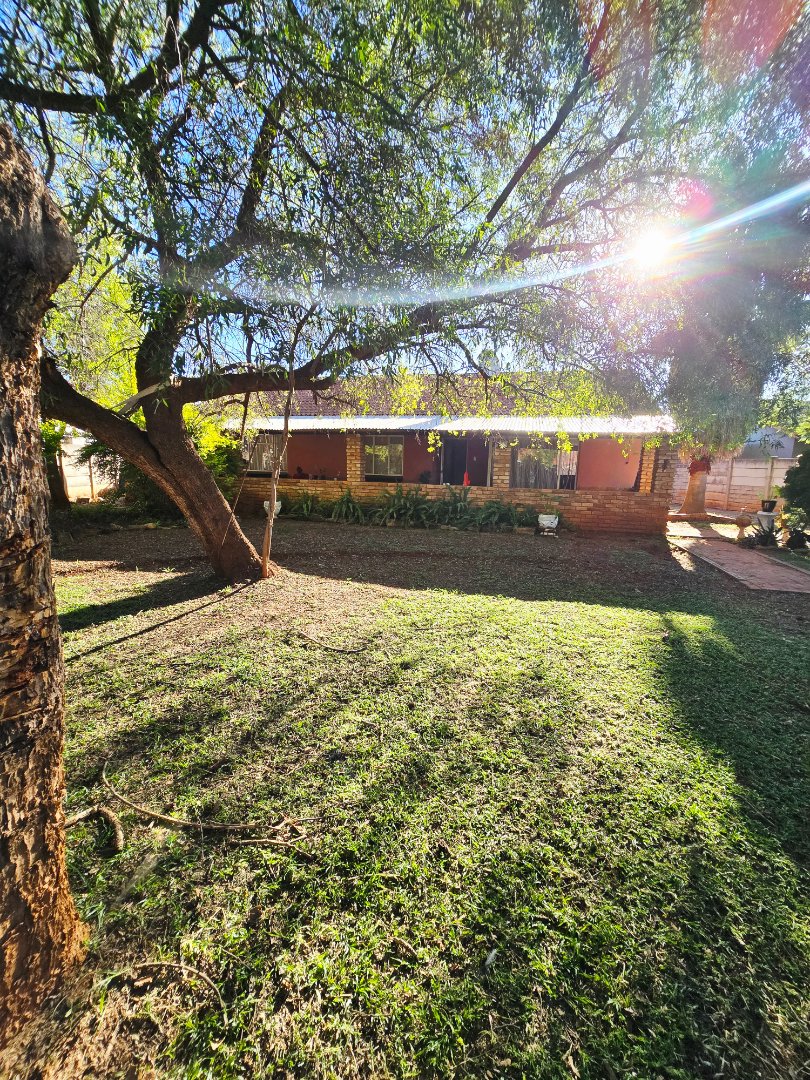 3 Bedroom Property for Sale in Stilfontein Ext 4 North West
